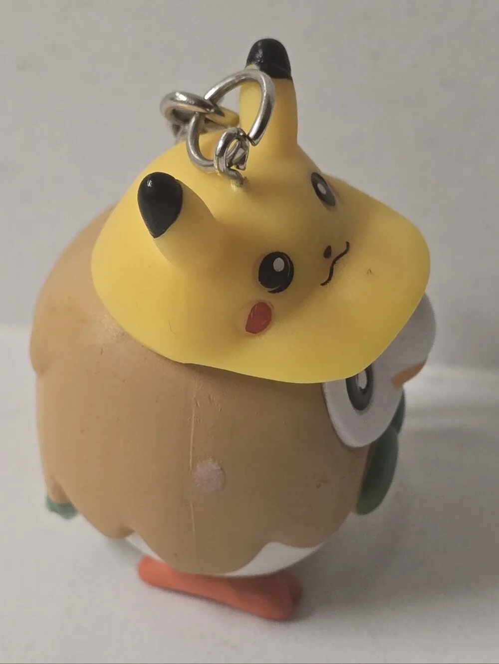 ✨️Pokemon Rowlet w Yellow Pikachu Hat Keychain